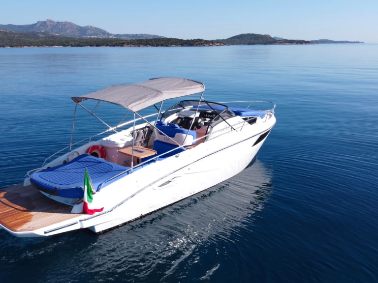 Verhuur Motorboot in Porto Cervo - Cranchi Endurance 30