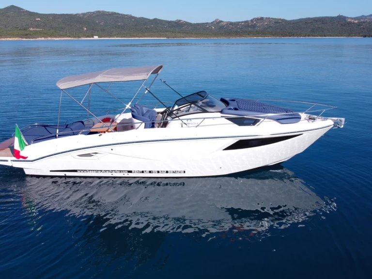 Bootverhuur Cranchi Endurance 30 in Porto Cervo via SamBoat