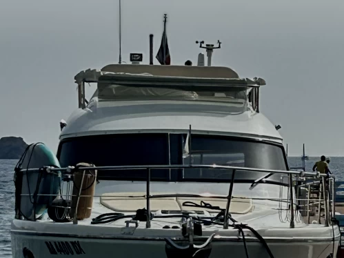 Bootverhuur Carnevali 120 in Castellammare di Stabia via SamBoat