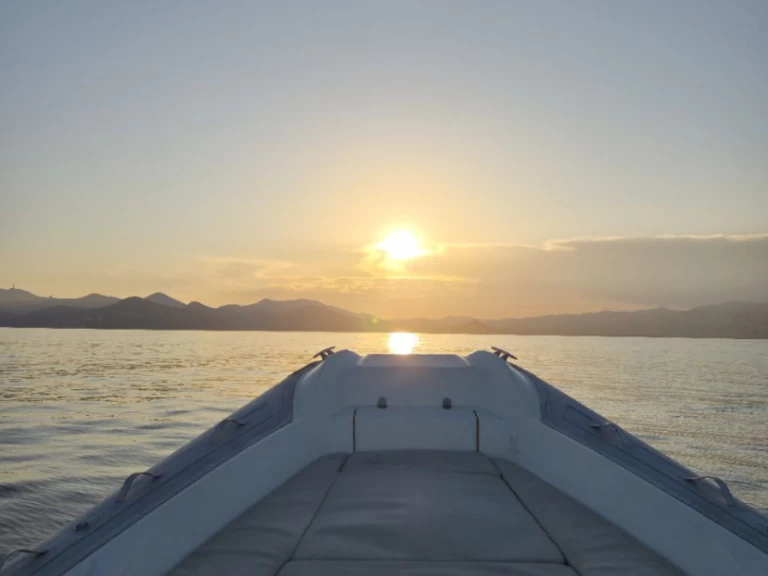 Huur een Marco E-Motion 29’ in Mandelieu-la-Napoule