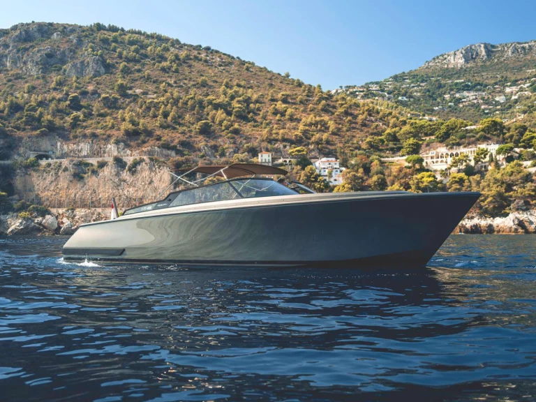 Huur Motorboot met of zonder schipper Reborn in Antibes