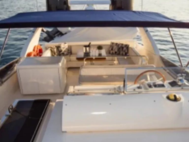 Jachthuur in Golfe-Juan - Sun Lorenzo 72 via SamBoat