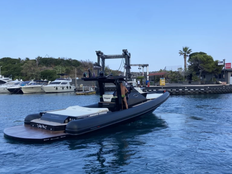 Bootverhuur Magazzu MX 11 in Catania via SamBoat