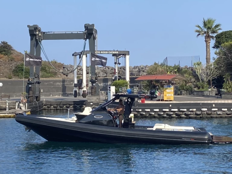 Verhuur RIB Magazzu met vaarbewijs