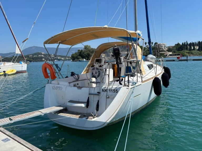Bootverhuur Gouviá goedkoop Sun Odyssey 33i