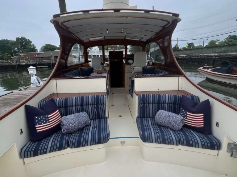 Huur Jacht met of zonder schipper Hinckley in Oyster Bay