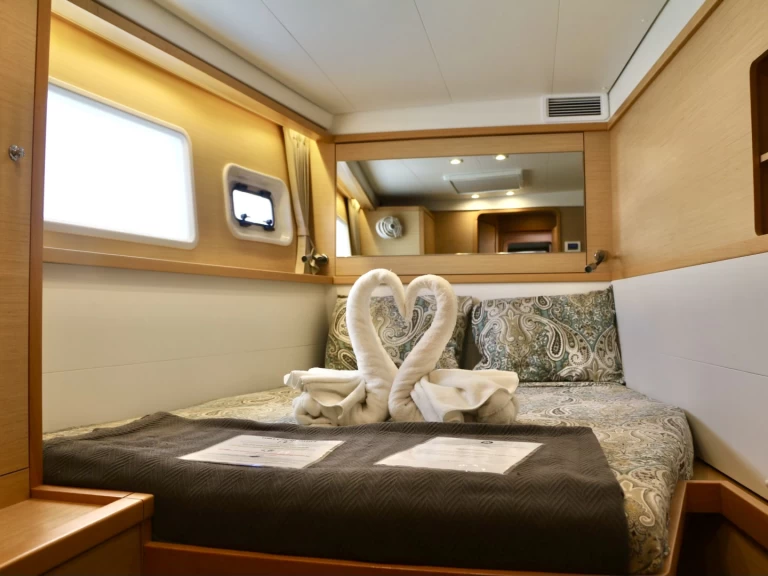 Lagoon Lagoon 450 te huur van particulier of professional in Parham Town