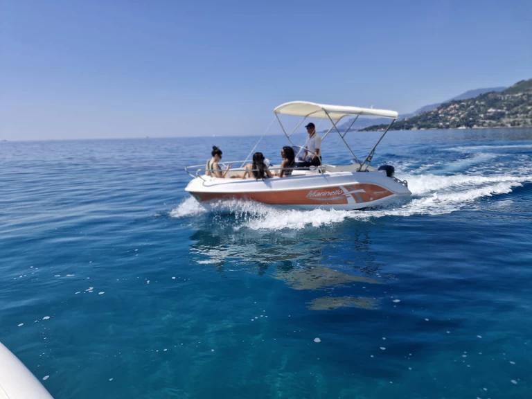 Motorboot te huur in Ventimiglia voor de beste prijs