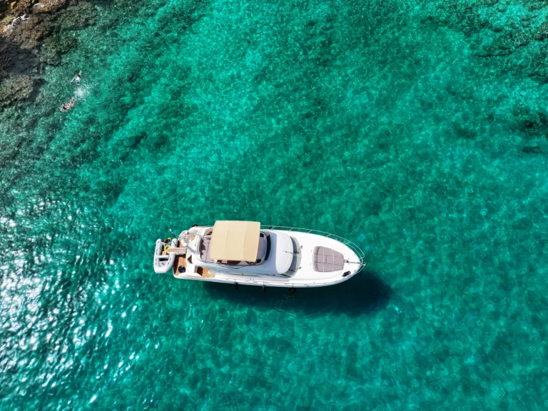 Huur een Prestige Jeanneau Prestige 46 Fly in Split