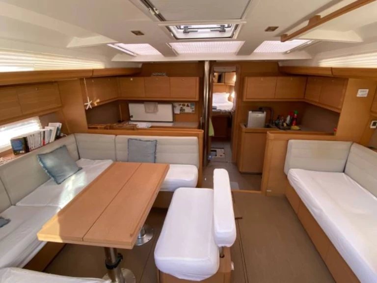 Verhuur Zeilboot Dufour met vaarbewijs