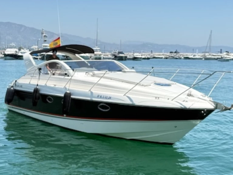 Huur een Fairline Targa 37 in Marbella