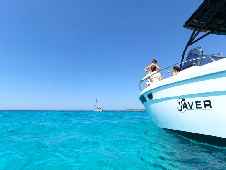 Bootverhuur Saver 750WA in s'Estanyol de Migjorn via SamBoat