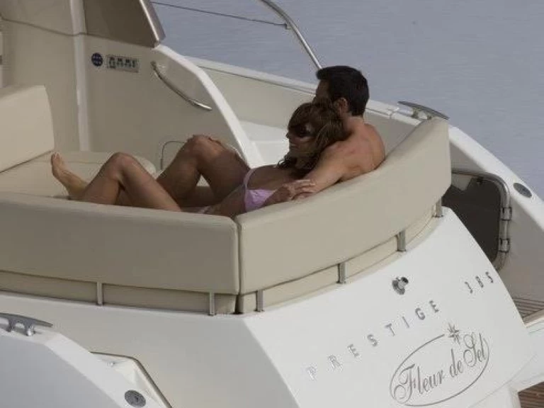 Huur Motorboot met of zonder schipper Prestige in Juan-les-Pins