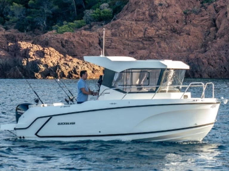 Bootverhuur Quicksilver 625 Pilothouse in Trébeurden via SamBoat
