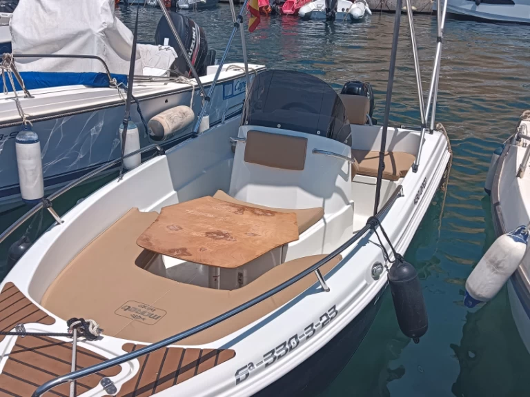Huur Motorboot met of zonder schipper Mareti in Altea