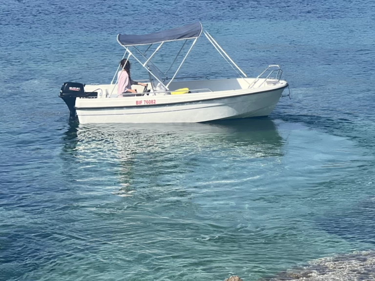 Bootverhuur Terhi 445 C in Calvi via SamBoat
