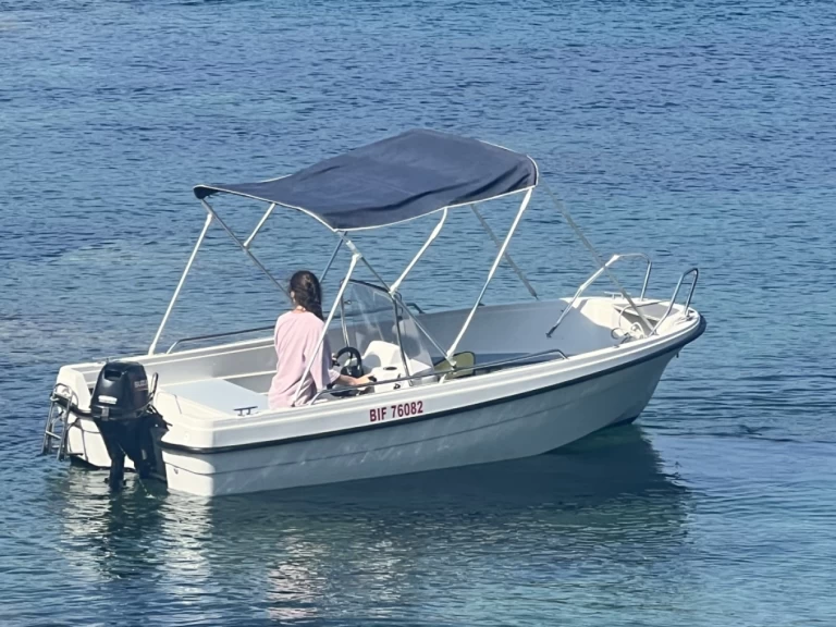 Terhi 445 C te huur van particulier of professional in Calvi