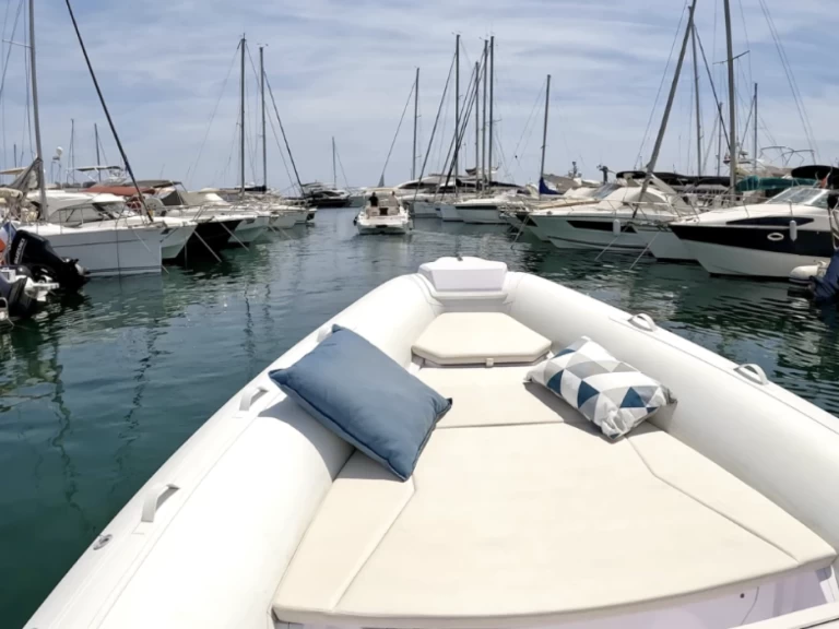 Verhuur RIB Stingher met vaarbewijs