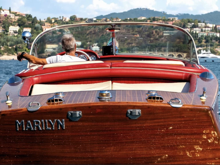 Motorboot te huur in Mandelieu-la-Napoule voor de beste prijs