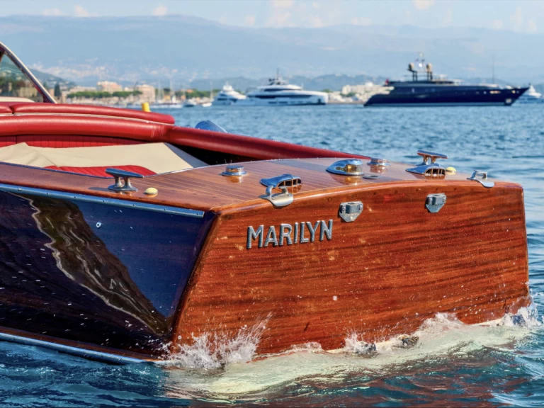 Huur een Guido Abbate Eden Rock in Mandelieu-la-Napoule