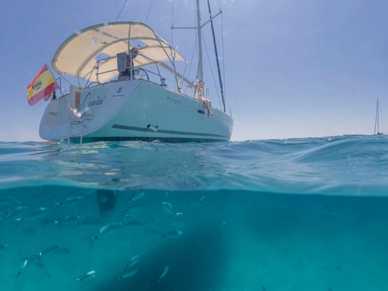 Huur een Bénéteau Oceanis 50 in Santa Pola