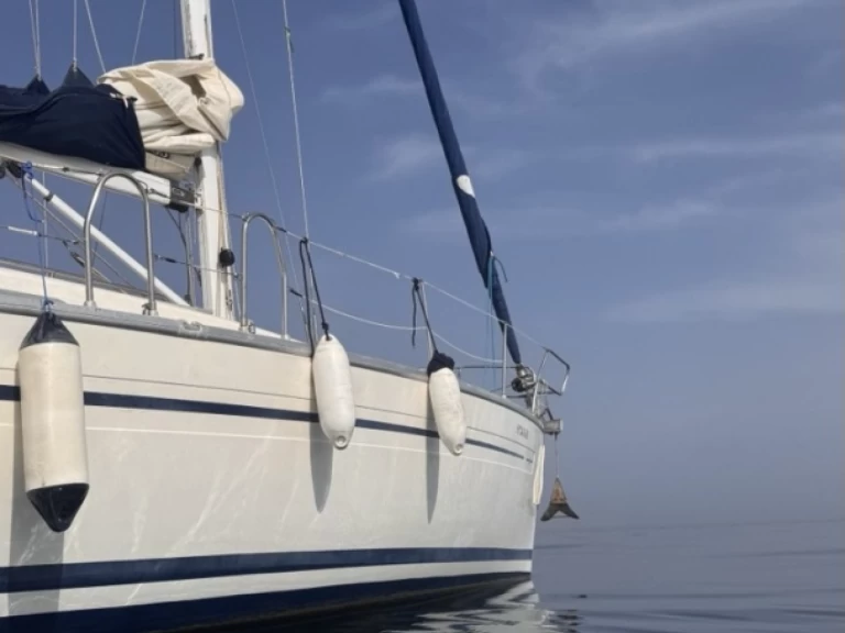 Bootverhuur Bavaria Bavaria 36 Cruiser in Puerto Deportivo de Lujo en Marbella via SamBoat