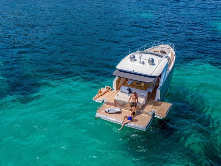 Jachthuur in Les Beaumettes - Jeanneau db 43 via SamBoat