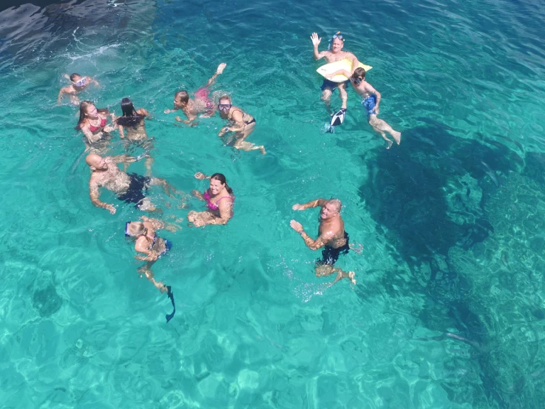 Motorboot te huur in Porto di Alghero voor de beste prijs