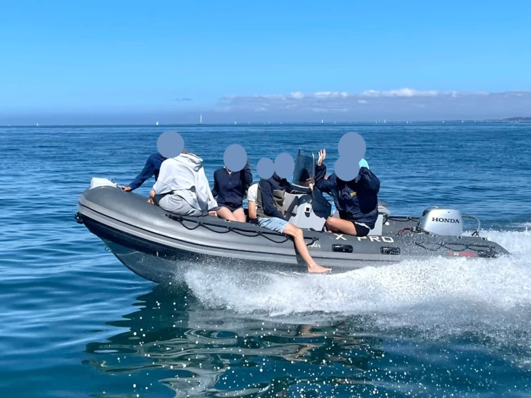 RIB te huur in Locmiquélic voor de beste prijs