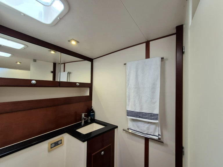 Verhuur Zeilboot Hanse met vaarbewijs