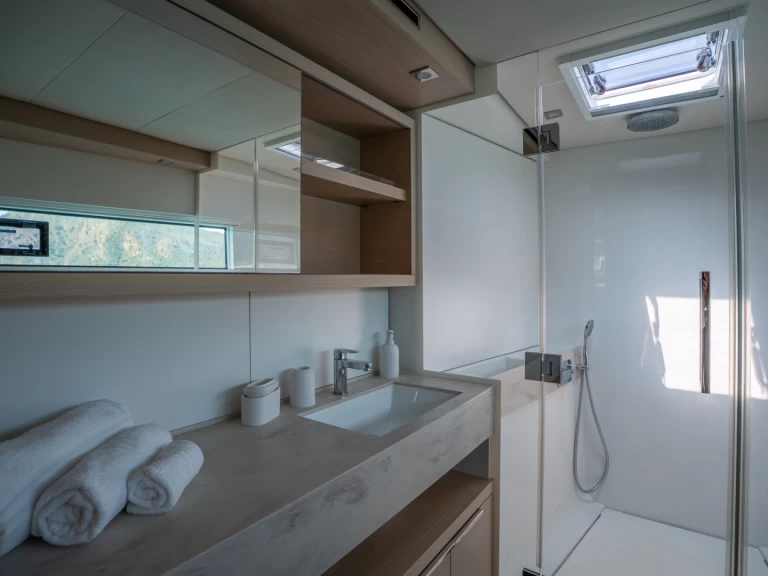 Catamaran te huur in Capo d'Orlando voor de beste prijs