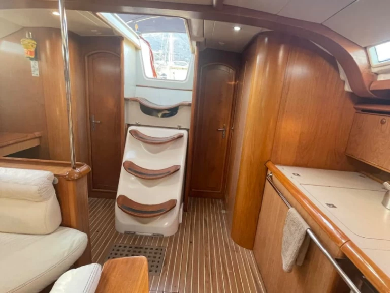 Bootverhuur Paros (Eiland) goedkoop Sun Odyssey 49