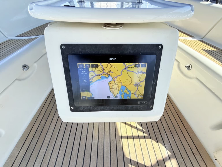 Verhuur Zeilboot in Sukošan - Bénéteau Oceanis 43