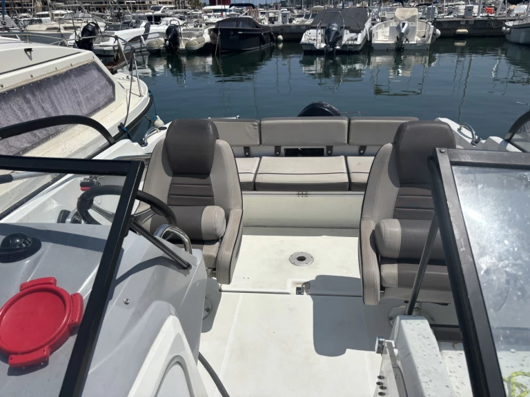 Jeanneau Cap Camarat 5.5 BR te huur van particulier of professional in Cogolin