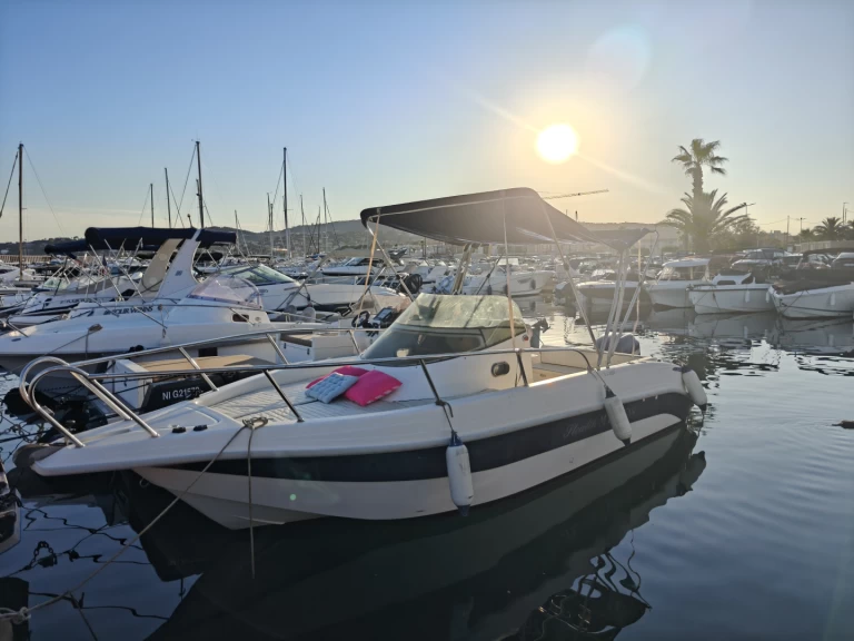 Jachthuur in Sainte-Maxime - Tecnomariner Stealth Mithos  via SamBoat