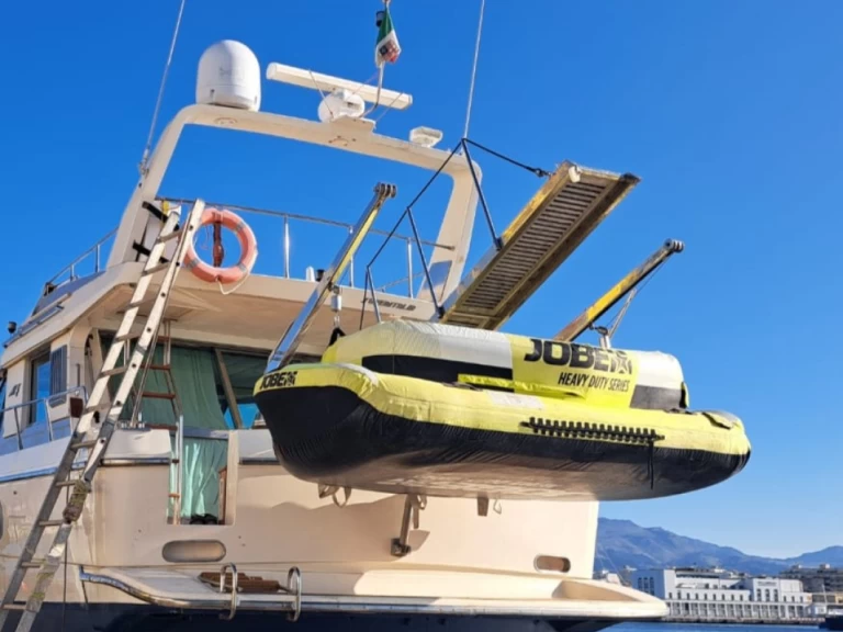 Huur Motorboot met of zonder schipper Mercan in Palermo