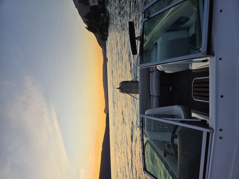 Verhuur Motorboot Sea Ray met vaarbewijs