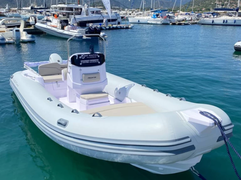 Verhuur RIB in Villasimius - Italboats Predator 599 AS