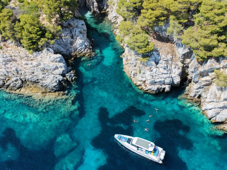 Motorboot te huur in Skiathos voor de beste prijs