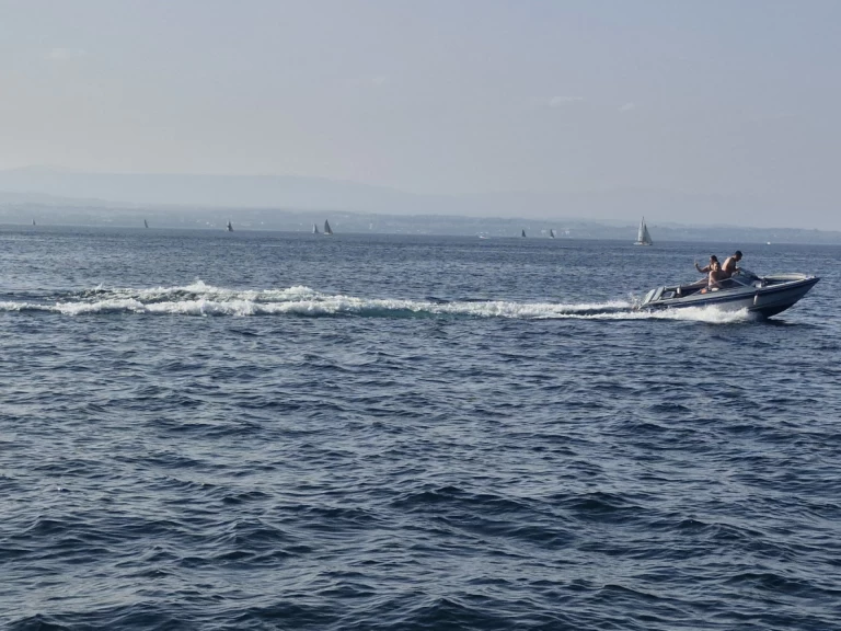Bootverhuur Cadorette Elite 166 in Évian-les-Bains via SamBoat