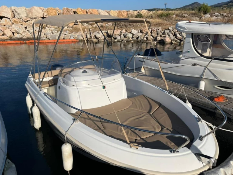 Verhuur Motorboot in Argelès-sur-Mer - Jeanneau Cap Camarat 5.5 CC