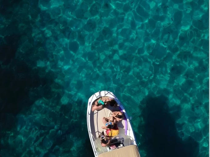 Verhuur Motorboot Idea Marine met vaarbewijs
