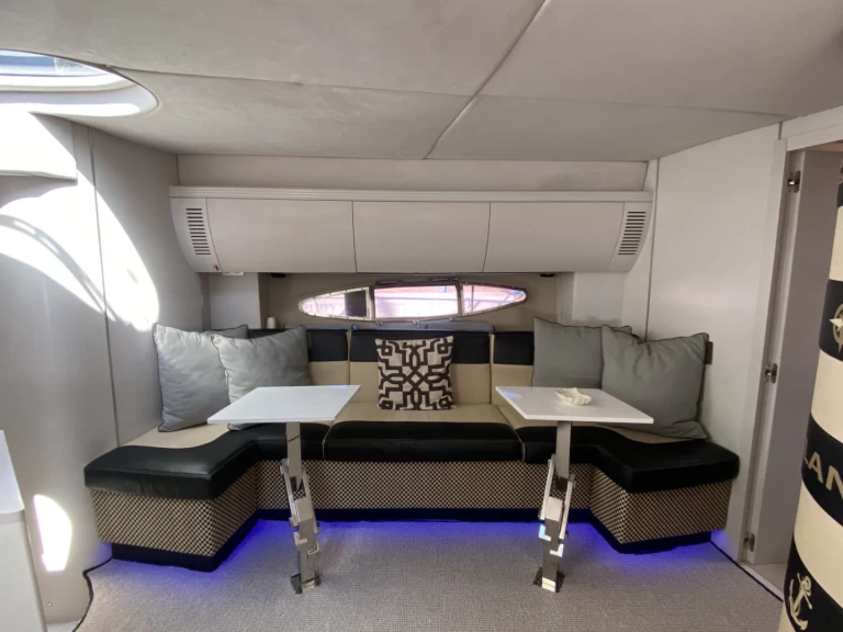 Huur een Azimut Atlantis 55 in Palioúri