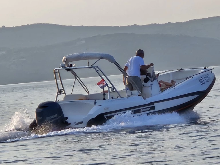 Zar ZAR 57 Welldeck te huur van particulier of professional in Selce