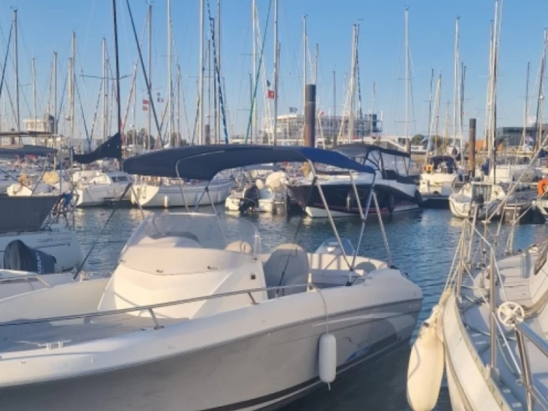 Bootverhuur Bénéteau Flyer 650 Open in La Rochelle via SamBoat