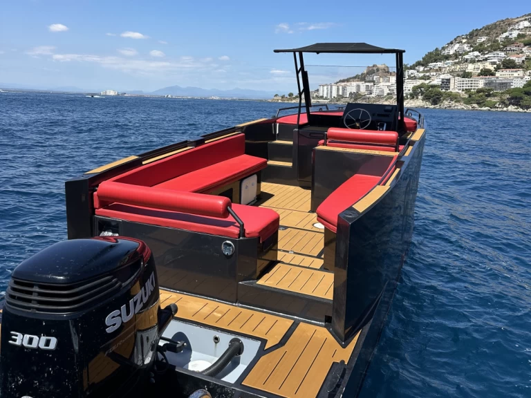 Huur een BravaBoats BA 75 in Roses