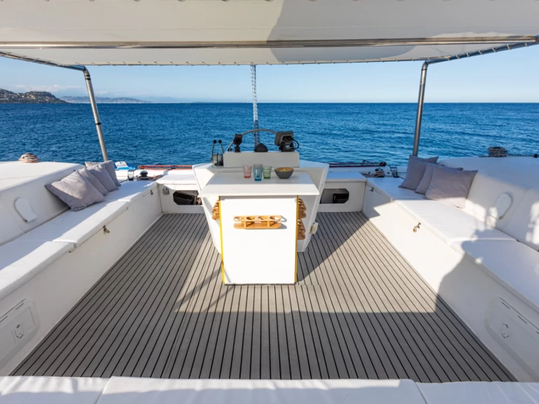 Bootverhuur Théoule-sur-Mer goedkoop Lady Hawke 39 Cabrio
