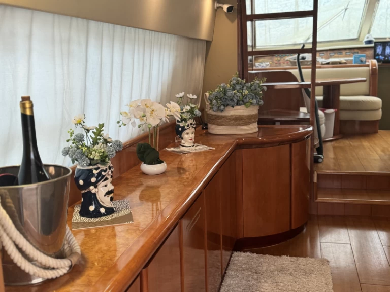 Bootverhuur Antango Ship 62 Fly  in Palermo via SamBoat