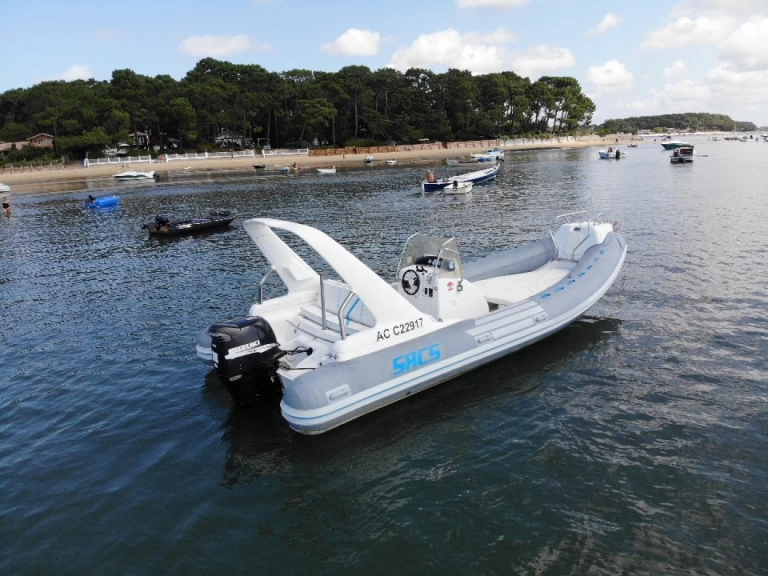 Jachthuur in Lège-Cap-Ferret - Sacs Sacs S 680 Ghost via SamBoat