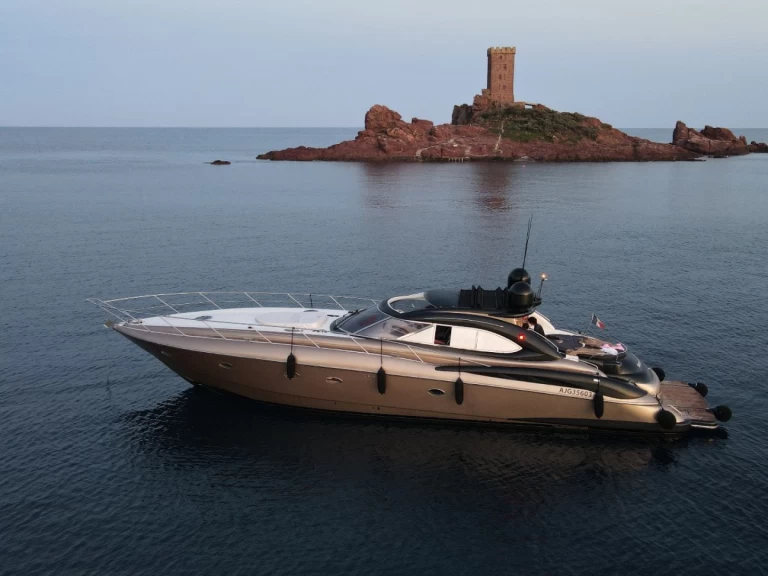 Bootverhuur Sunseeker Predator 60 in Saint-Raphaël via SamBoat